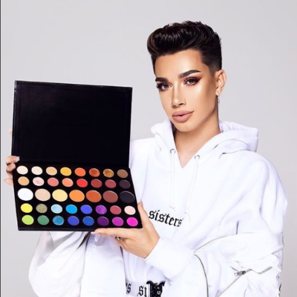 James Charles pallet